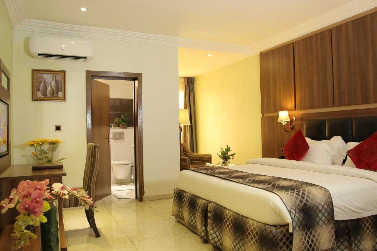 Grand Pela Hotel & Suites Abuja Exteriér fotografie