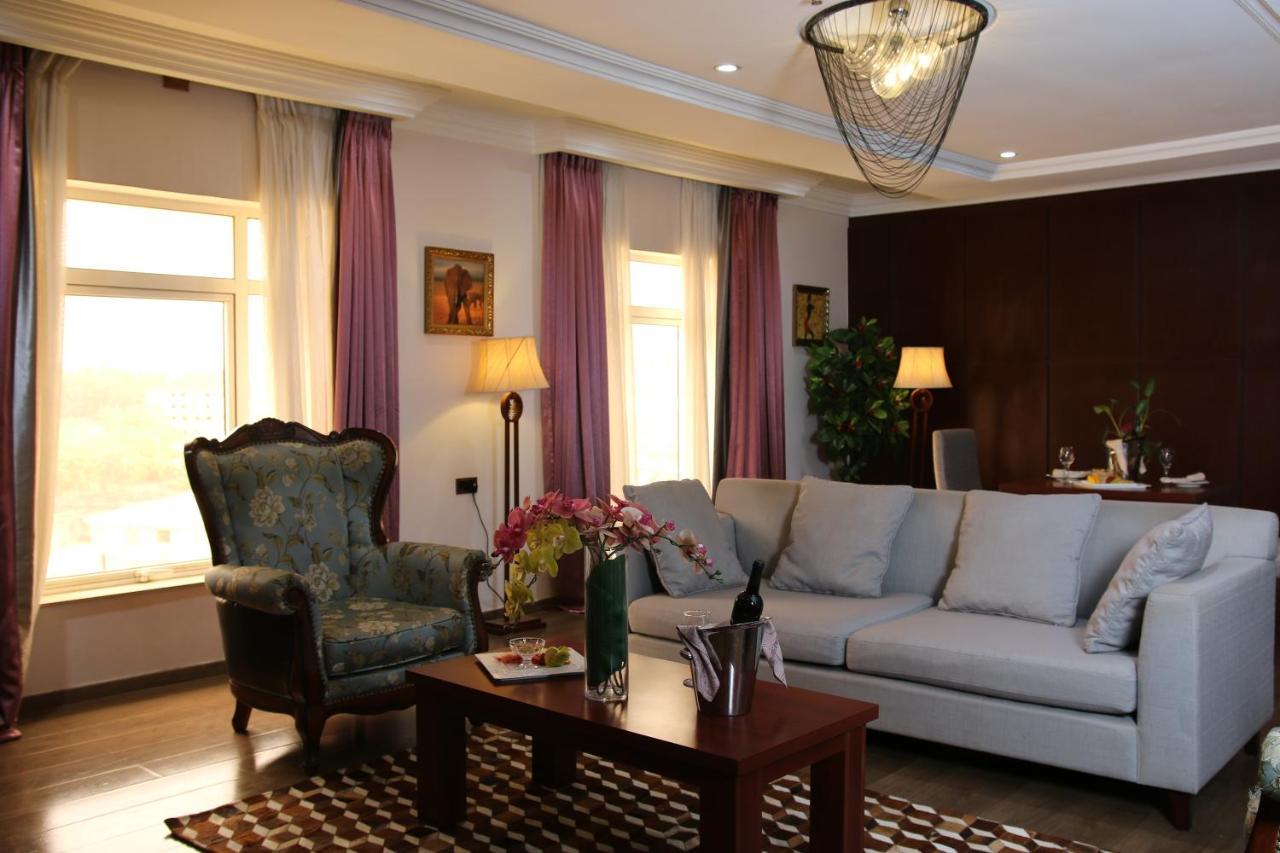 Grand Pela Hotel & Suites Abuja Exteriér fotografie