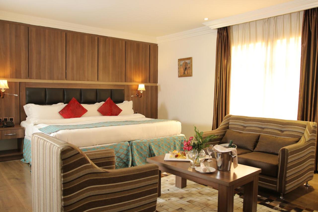 Grand Pela Hotel & Suites Abuja Exteriér fotografie