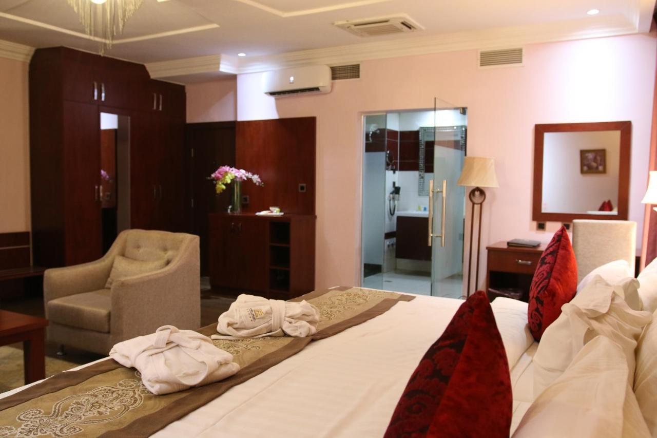 Grand Pela Hotel & Suites Abuja Exteriér fotografie