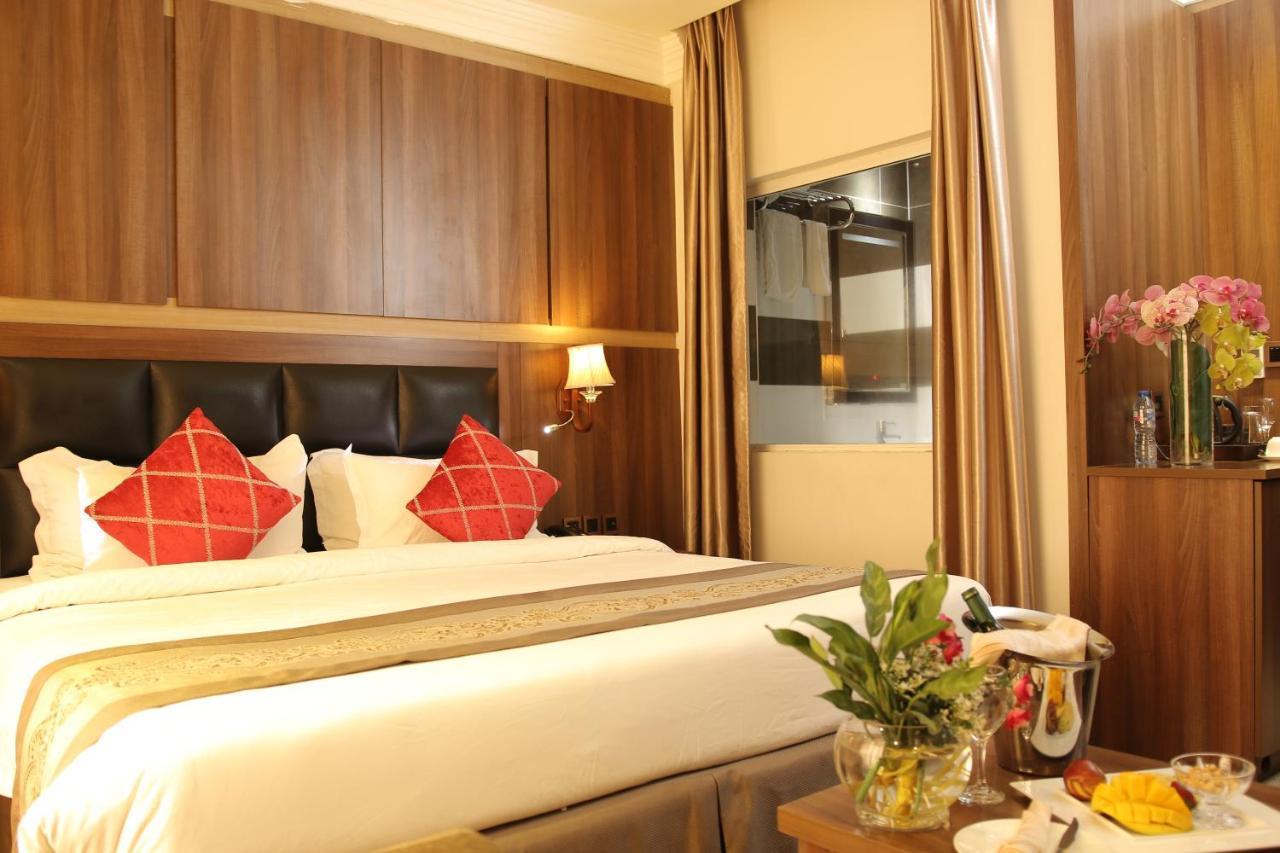 Grand Pela Hotel & Suites Abuja Exteriér fotografie