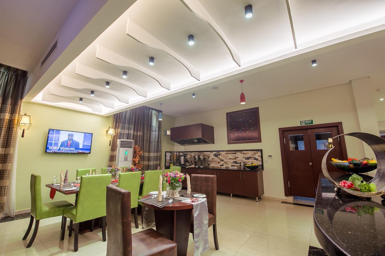Grand Pela Hotel & Suites Abuja Exteriér fotografie